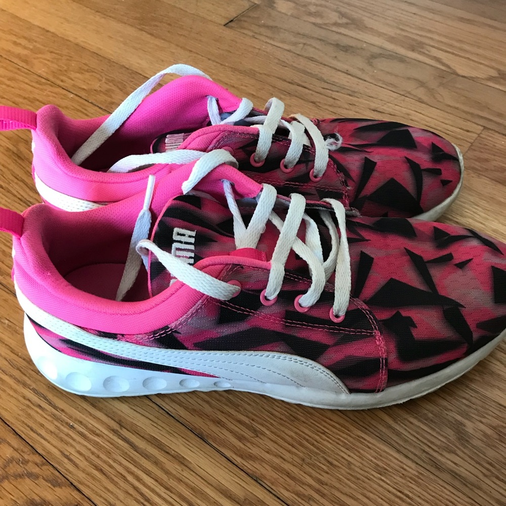 Puma Running Shoe Women’s Size 11